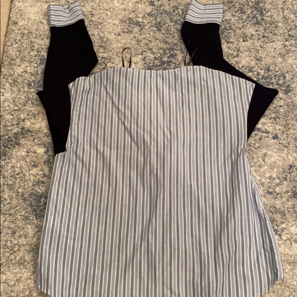 Top - Picture 2 of 2